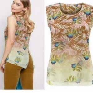 CAbi Parlor Tropical Floral Layered Top